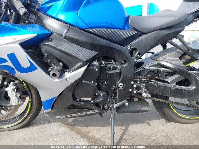 Suzuki GSX-R600 2023 JS1GN7FAXP7100014 Image 9