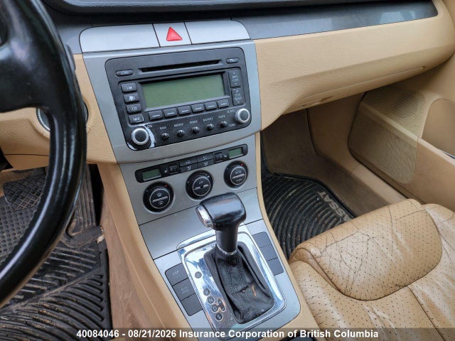 Продажа на аукционе авто 2006 Volkswagen Passat 3.6l Luxury, vin: WVWEU93C16P079604, номер лота: 40084046