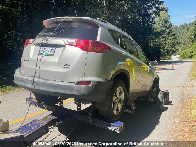 2T3RFREV5FW368581 Toyota RAV4