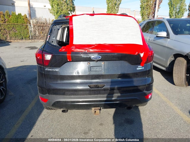 1FMCU9GD0KUB17230 Ford ESCAPE SE