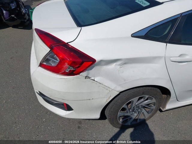 Honda Civic 2017 2HGFC2F81HH008496 Image 19
