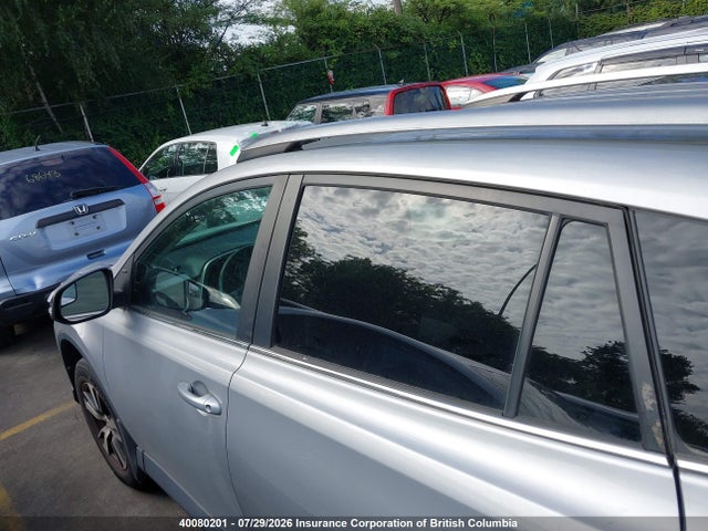 Toyota RAV4 LE 2018 2T3BFREV5JW804601 Image 15