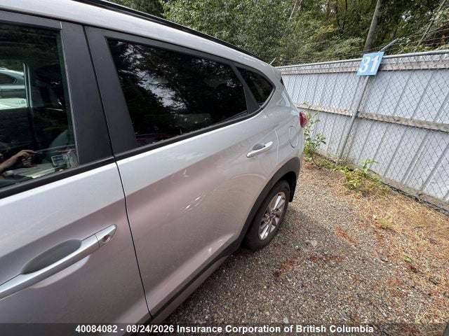 KM8J3CA40HU331448 Hyundai Tucson Limited/sport And Eco/se