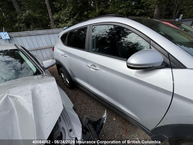 KM8J3CA40HU331448 Hyundai Tucson Limited/sport And Eco/se