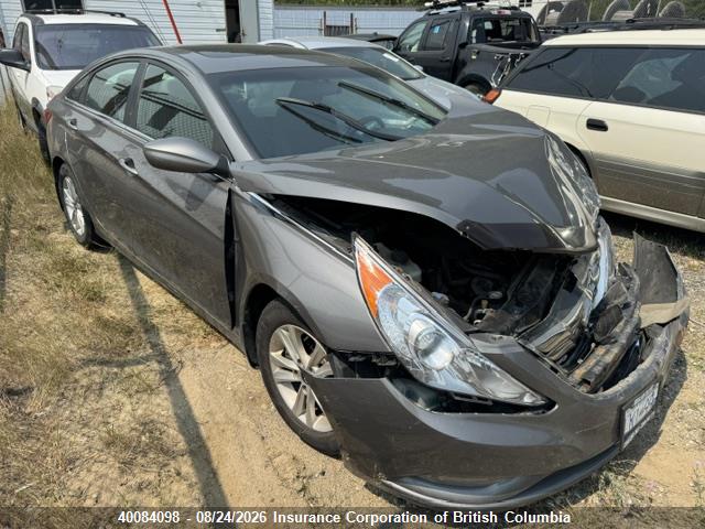 2013 Hyundai Sonata Gls მანქანა იყიდება აუქციონზე, vin: 5NPEB4AC7DH658164, აუქციონის ნომერი: 40084098