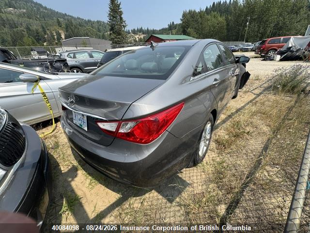 40084098 :رقم المزاد ، 5NPEB4AC7DH658164 vin ، 2013 Hyundai Sonata Gls مزاد بيع