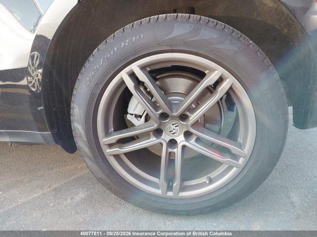 WP1AB2A53JLB39218 Porsche MACAN S