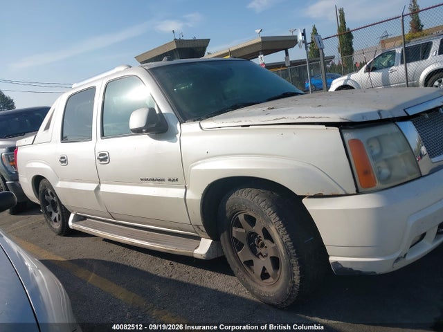 2004 Cadillac Escalade Ext მანქანა იყიდება აუქციონზე, vin: 3GYEK62N74G137735, აუქციონის ნომერი: 40082512