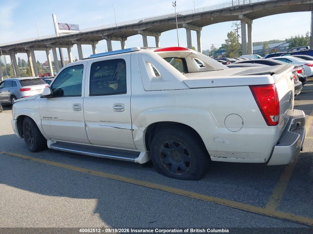 2004 Cadillac Escalade Ext მანქანა იყიდება აუქციონზე, vin: 3GYEK62N74G137735, აუქციონის ნომერი: 40082512