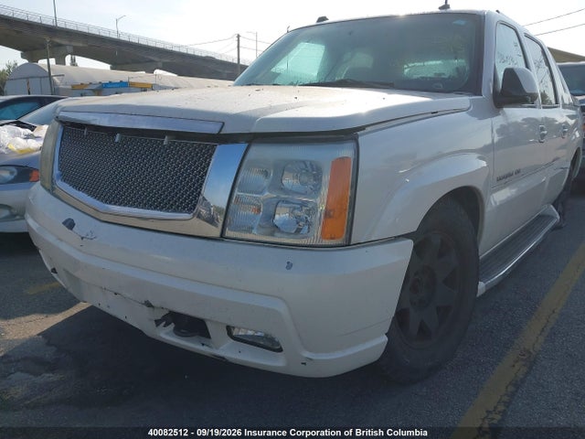 2004 Cadillac Escalade Ext მანქანა იყიდება აუქციონზე, vin: 3GYEK62N74G137735, აუქციონის ნომერი: 40082512