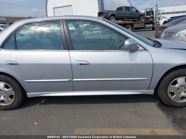 40084143 :رقم المزاد ، 1HGCG16502A005957 vin ، 2002 Honda Accord Ex مزاد بيع