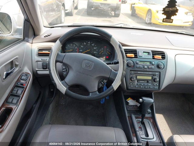 40084143 :رقم المزاد ، 1HGCG16502A005957 vin ، 2002 Honda Accord Ex مزاد بيع