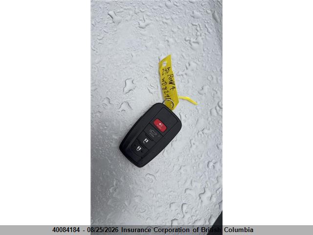 Toyota RAV4 2024 2T3RWRFV2RW202070 Image 9