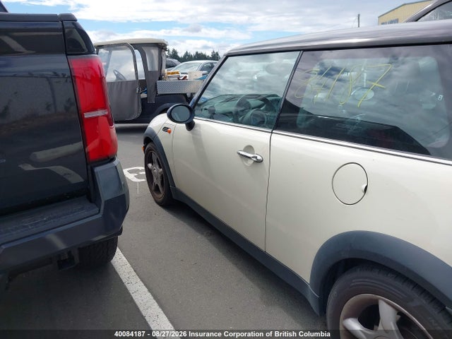 Продажа на аукционе авто 2005 Mini Cooper, vin: WMWRC33415TC57320, номер лота: 40084187