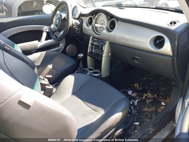 Продажа на аукционе авто 2005 Mini Cooper, vin: WMWRC33415TC57320, номер лота: 40084187