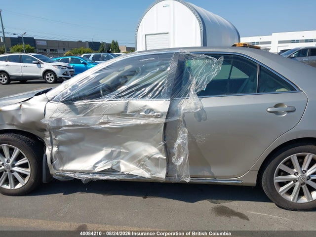 40084210 :رقم المزاد ، 4T1BF1FK7DU683301 vin ، 2013 Toyota Camry مزاد بيع