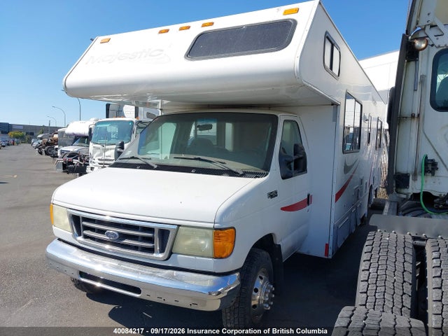 40084217 :رقم المزاد ، 1FDXE45S33HB49084 vin ، 2003 Ford E-450 Cutaway Standard مزاد بيع