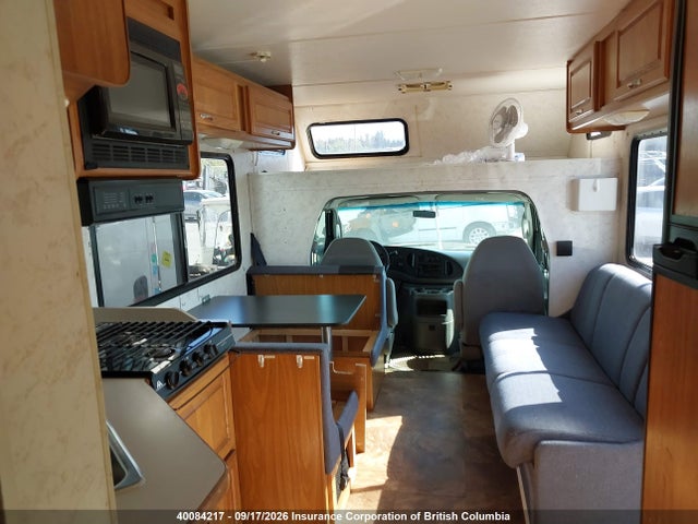 40084217 :رقم المزاد ، 1FDXE45S33HB49084 vin ، 2003 Ford E-450 Cutaway Standard مزاد بيع
