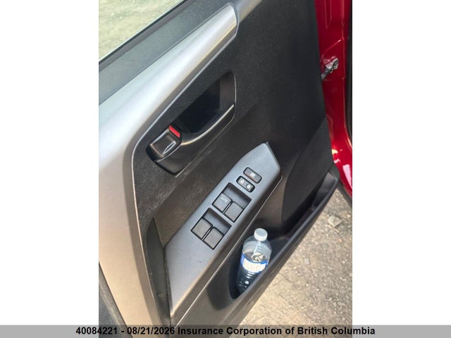 Toyota RAV4 2018 2T3BFREVXJW771272 Image 8