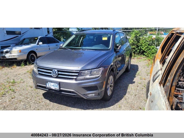 3VV0B7AX1JM012575 Volkswagen TIGUAN S
