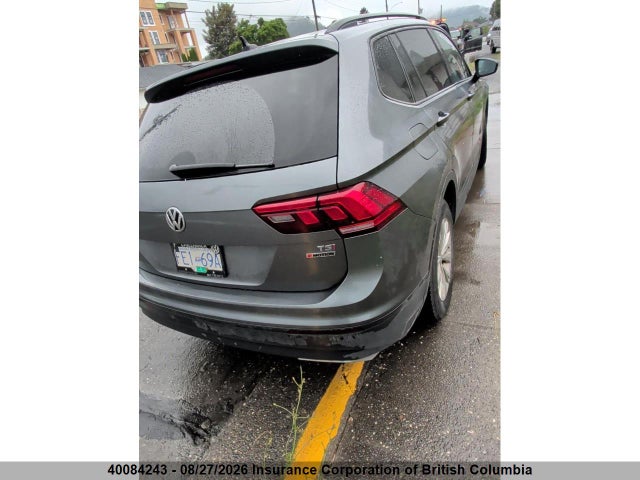3VV0B7AX1JM012575 Volkswagen TIGUAN S