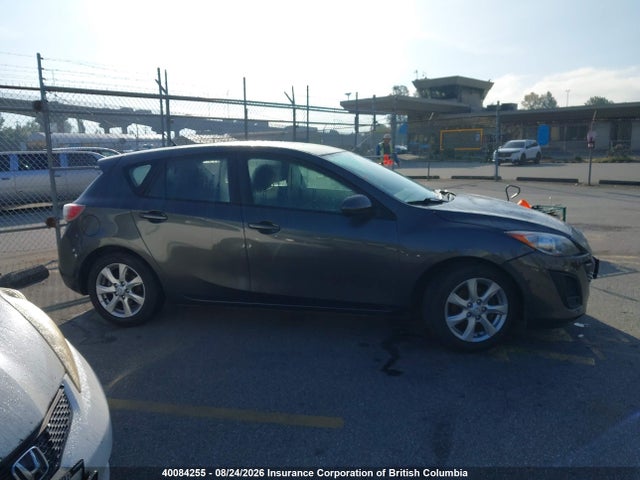 40084255 :رقم المزاد ، JM1BL1KF0B1382972 vin ، 2011 Mazda 3 I مزاد بيع