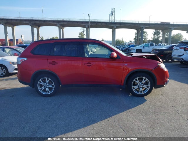 JA4JZ3AX9FZ603339 Mitsubishi Outlander Se
