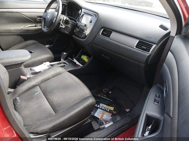 JA4JZ3AX9FZ603339 Mitsubishi Outlander Se