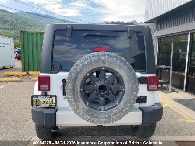 1C4BJWEG5FL514903 Jeep Wrangler Unlimited Sahara