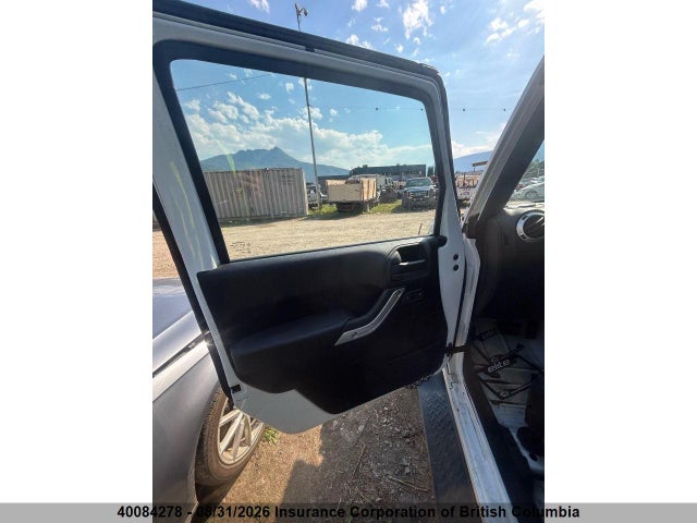 1C4BJWEG5FL514903 Jeep Wrangler Unlimited Sahara