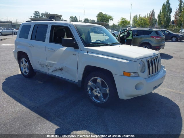 2010 Jeep Patriot Sport მანქანა იყიდება აუქციონზე, vin: 1J4NT2GA3AD555763, აუქციონის ნომერი: 40084282