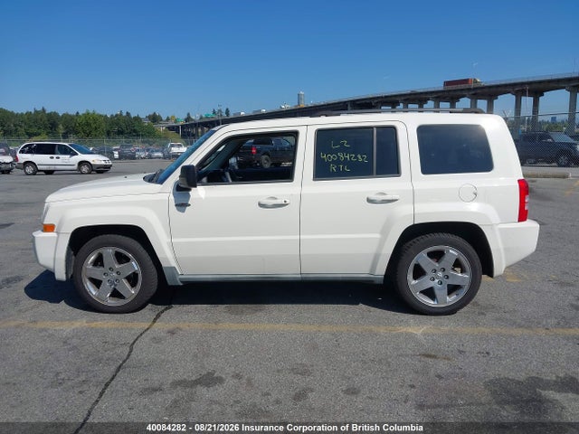 2010 Jeep Patriot Sport მანქანა იყიდება აუქციონზე, vin: 1J4NT2GA3AD555763, აუქციონის ნომერი: 40084282