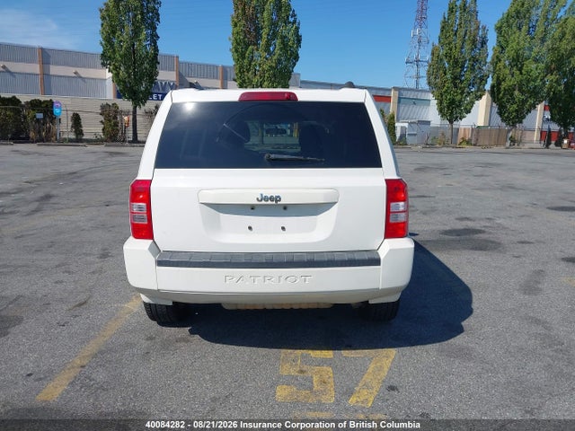 2010 Jeep Patriot Sport მანქანა იყიდება აუქციონზე, vin: 1J4NT2GA3AD555763, აუქციონის ნომერი: 40084282