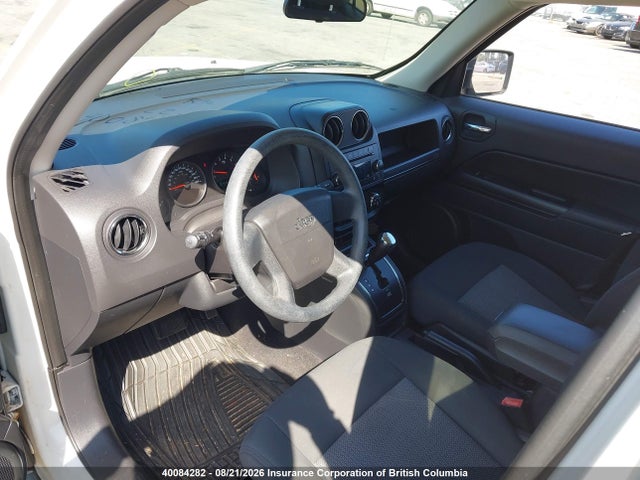 2010 Jeep Patriot Sport მანქანა იყიდება აუქციონზე, vin: 1J4NT2GA3AD555763, აუქციონის ნომერი: 40084282
