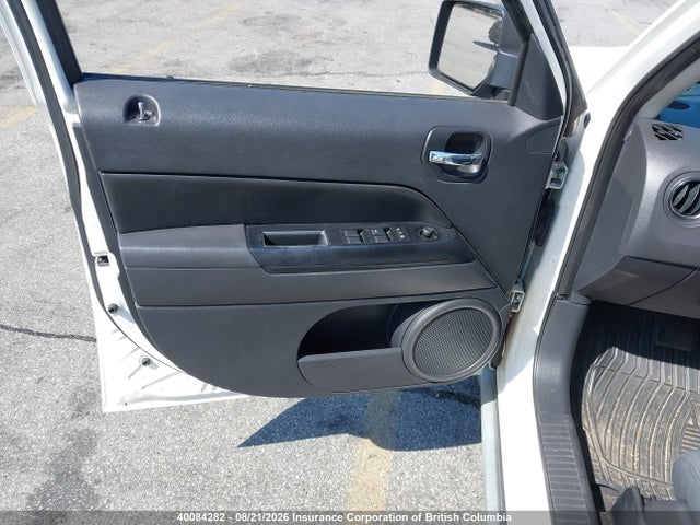 2010 Jeep Patriot Sport მანქანა იყიდება აუქციონზე, vin: 1J4NT2GA3AD555763, აუქციონის ნომერი: 40084282