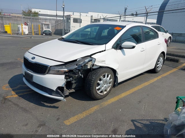 KIA Forte 2017 3KPFK4A77HE071089 Image 2