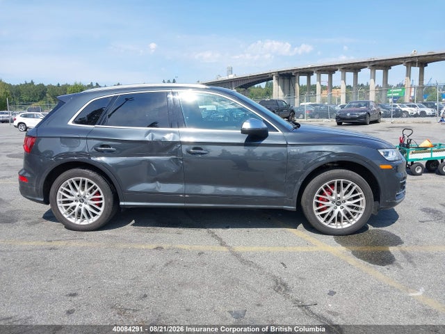 WA1C4AFY8J2033722 Audi SQ5