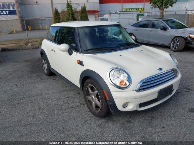 Продажа на аукционе авто 2007 Mini Cooper, vin: WMWMF33557TT51999, номер лота: 40084315