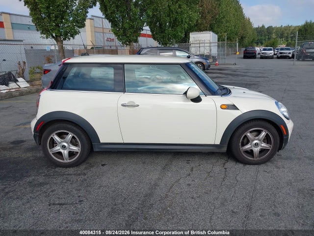 40084315 :رقم المزاد ، WMWMF33557TT51999 vin ، 2007 Mini Cooper مزاد بيع