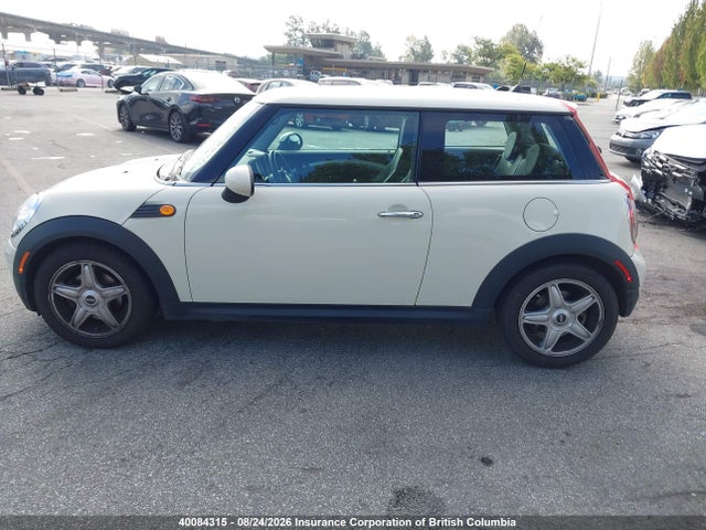 40084315 :رقم المزاد ، WMWMF33557TT51999 vin ، 2007 Mini Cooper مزاد بيع