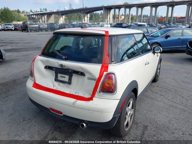 40084315 :رقم المزاد ، WMWMF33557TT51999 vin ، 2007 Mini Cooper مزاد بيع