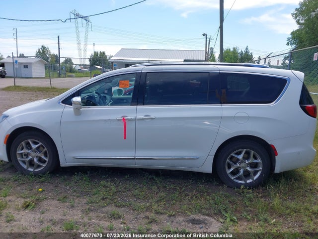 Chrysler Pacifica Limited 2017 2C4RC1GG1HR536089 Image 15