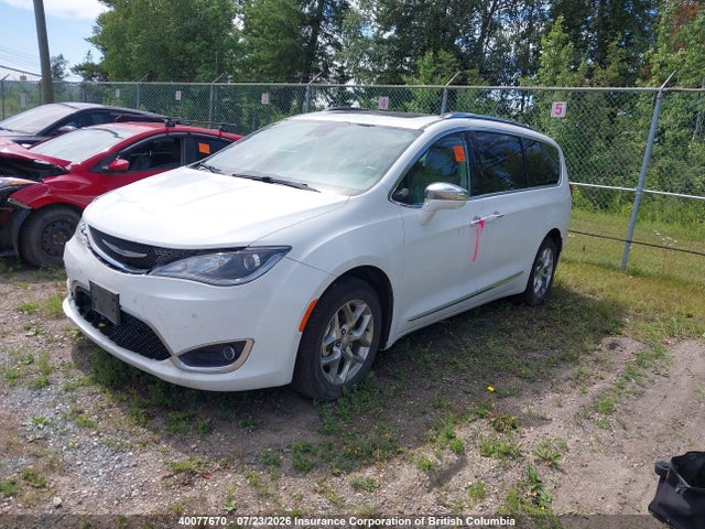 Chrysler Pacifica Limited 2017 2C4RC1GG1HR536089 Image 2