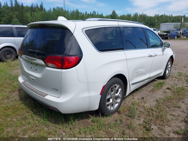 Chrysler Pacifica Limited 2017 2C4RC1GG1HR536089 Image 4
