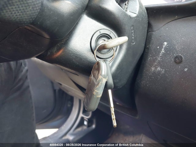 Продажа на аукционе авто 2002 Honda Cr-v, vin: JHLRD78802C819979, номер лота: 40084320
