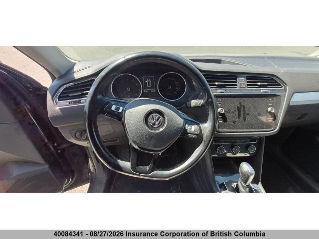 3VV0B7AX1JM139424 Volkswagen TIGUAN S