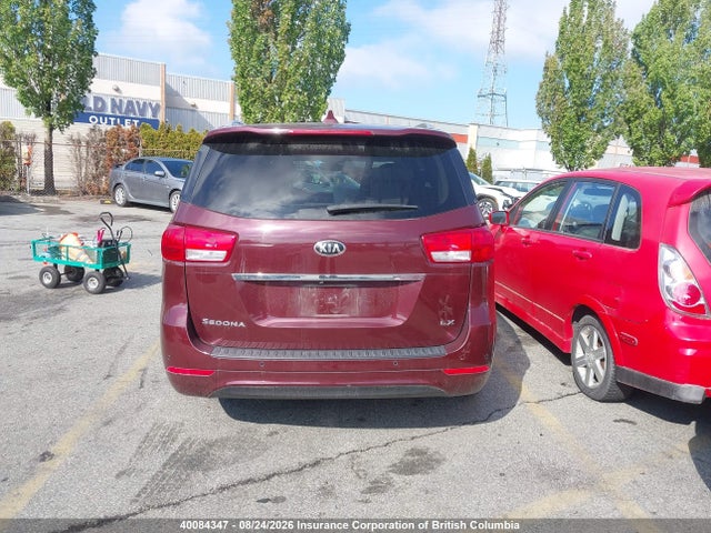 KIA SEDONA LX 2018 KNDMB5C1XJ6358413 Image 17