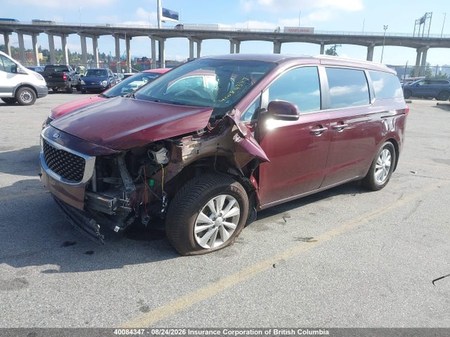 KIA SEDONA LX 2018 KNDMB5C1XJ6358413 Image 2