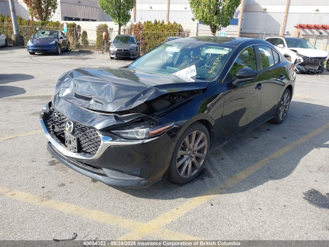Mazda 3 Preferred 2019 JM1BPADM3K1116412 Image 2