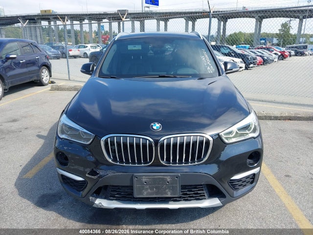 BMW X1 2017 WBXHT3C36H5F75614 Image 13